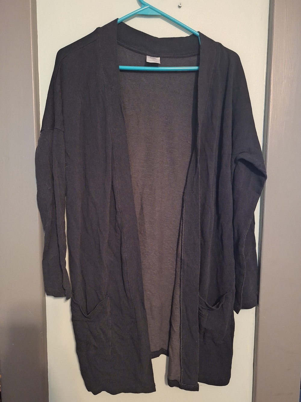 Amazon Essentials Women's Open-Front Long Cardigan Sweater — Black